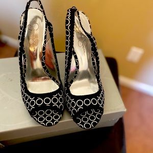 Jessica Simpson black & white